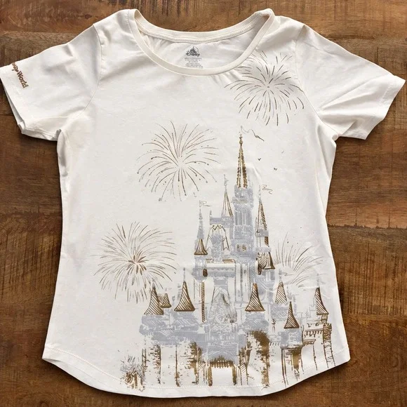 Disney World Castle Graphic Shirt Women Small Firework Cinderella Magic Kingdom - Picture 1 of 6